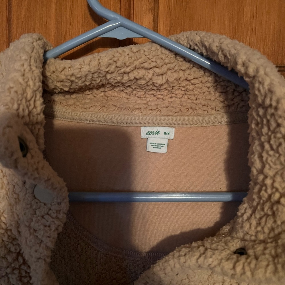 Aerie Sherpa
